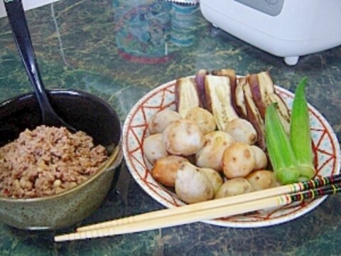 蒸し野菜に合う☆肉みそ☆